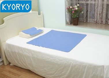 De hete Weer Slaap en het Liggen Koelmatras van het Gelbed voor volwassen baby,